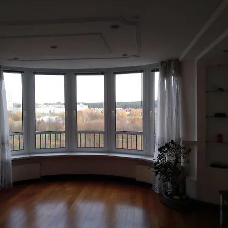 Apartment Трехкомнатная Квартира 84М2 В Хорошем Месте *
