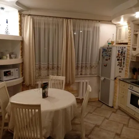 Трехкомнатная Квартира 84М2 В Хорошем Месте Apartment Minsk