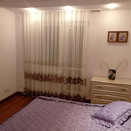 Apartment Трехкомнатная Квартира 84М2 В Хорошем Месте Minsk