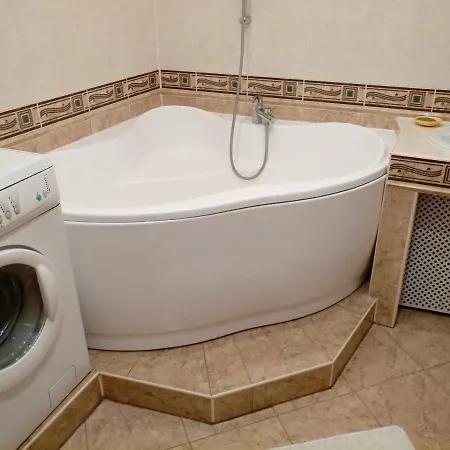Apartment Трехкомнатная Квартира 84М2 В Хорошем Месте *
