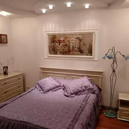 Трехкомнатная Квартира 84М2 В Хорошем Месте Apartment